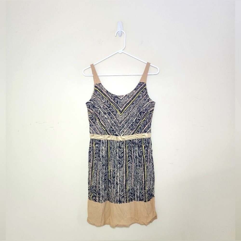 LOFT Soft Cream, Navy and Tan Subtle Abstract Patterned Mini Dress Sz 12P